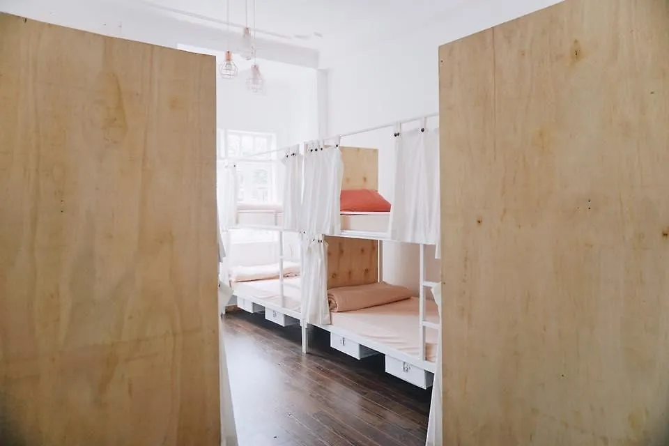 Starry Night Hostel Da Nang Vietnam